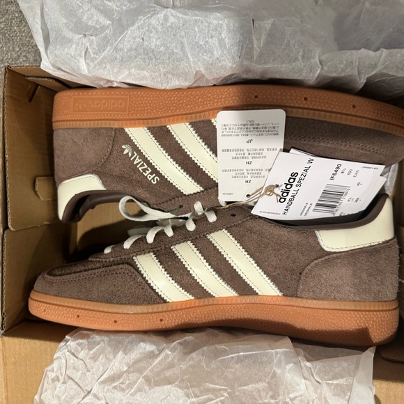 Adidas Spezial Earth Strata - Picture 2 of 13